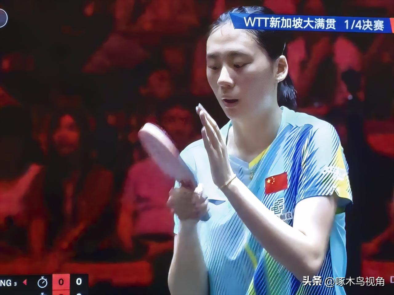 短短的四十分钟不到，一场女单1/4决赛就打完了。砍瓜切菜一般，陈熠4:0赢了陈幸