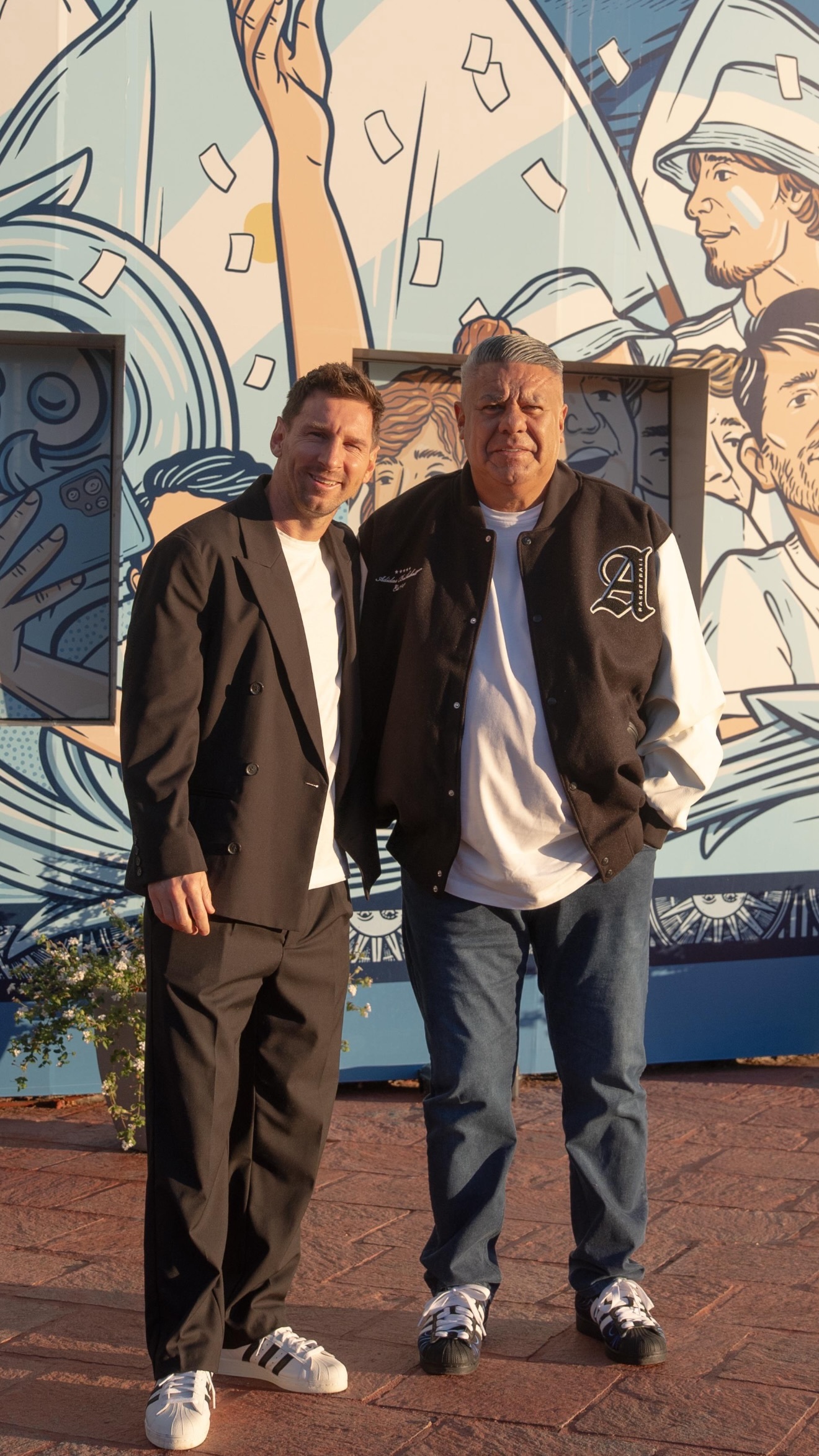 塔皮亚又更新了一张快拍梅西