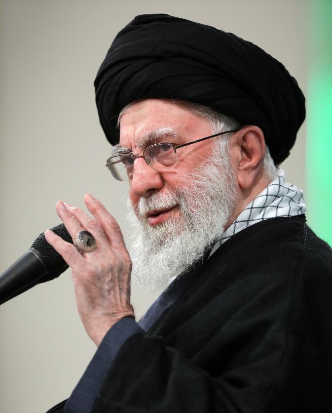 2月28日，美国总统特朗普信誓旦旦地宣布伊朗领袖哈梅内伊“身亡”。说美以联手的情