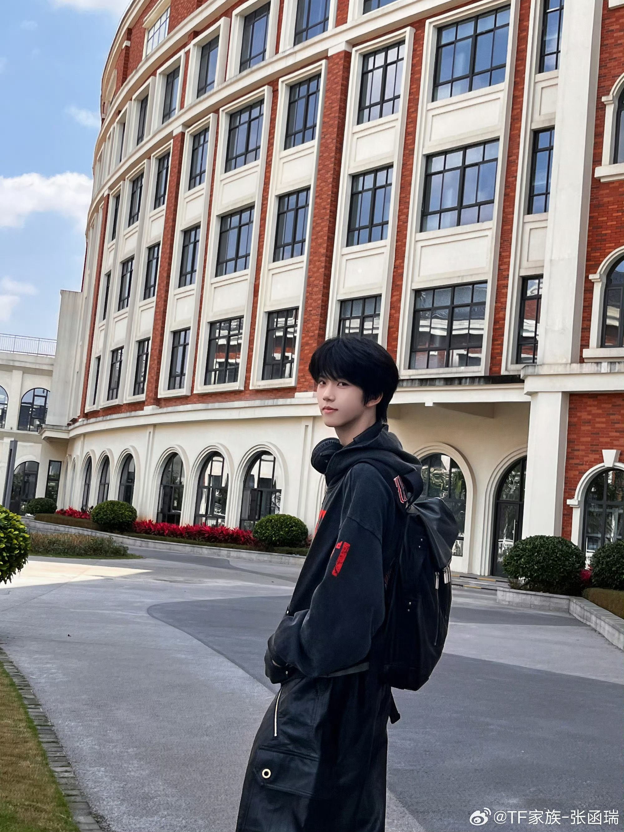 张函瑞想回家了可爱的张函瑞大家也都想你