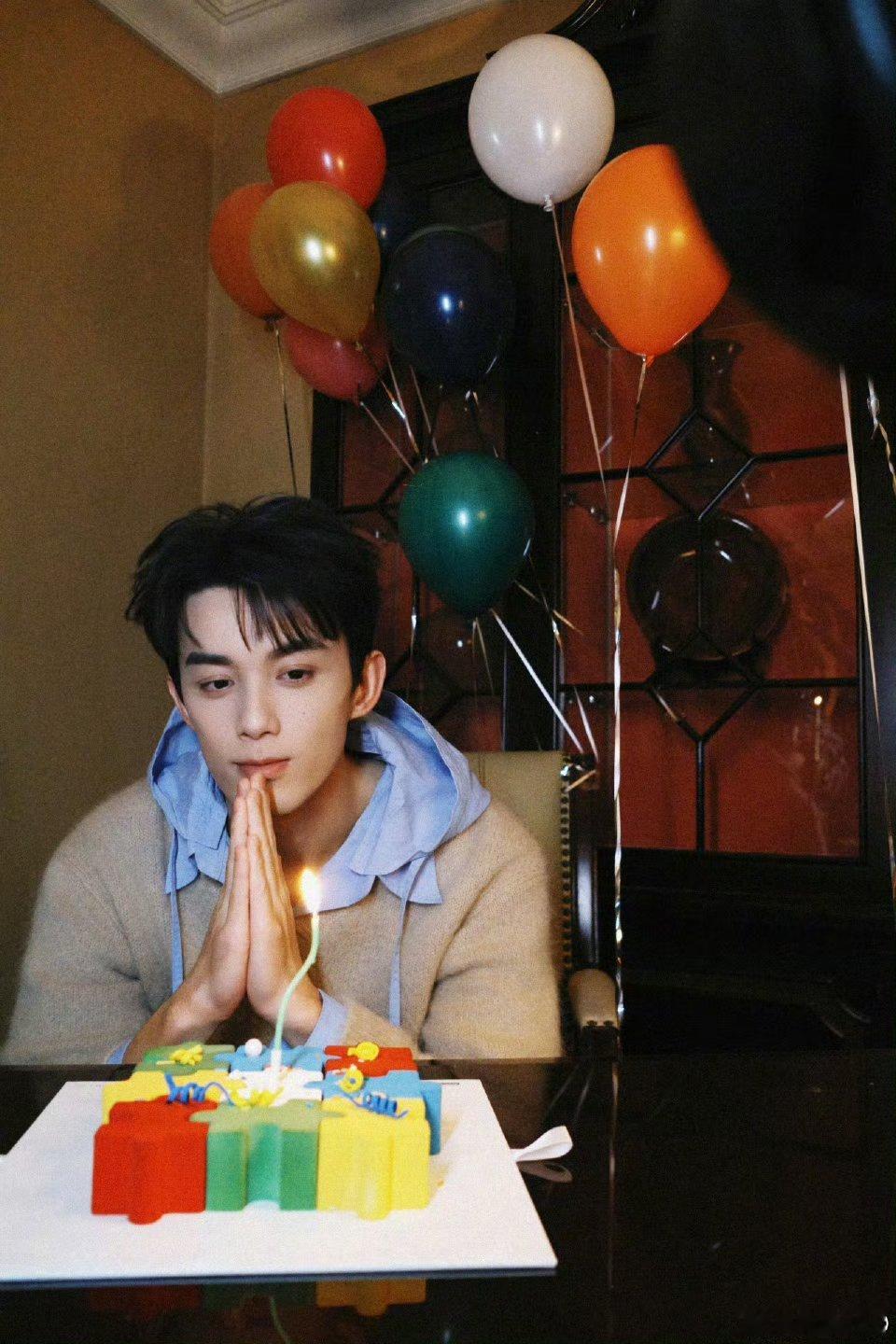 【吴磊26岁生日写真】时间过得好快啊，都26岁了！《家有外星人《琅琊榜》《星汉灿