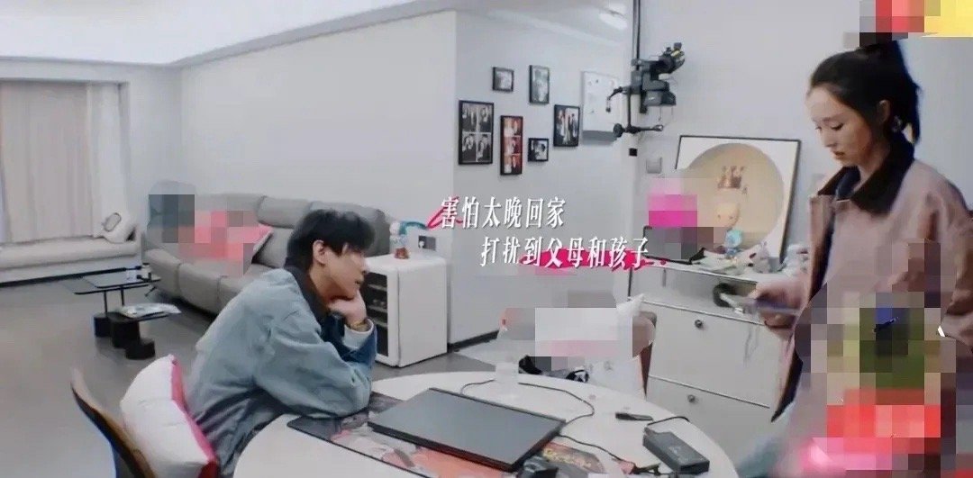 董璇 给另一半当妈董璇的好妈妈包袱实在是太重了，以至于不敢心安理得享受跟张维伊的