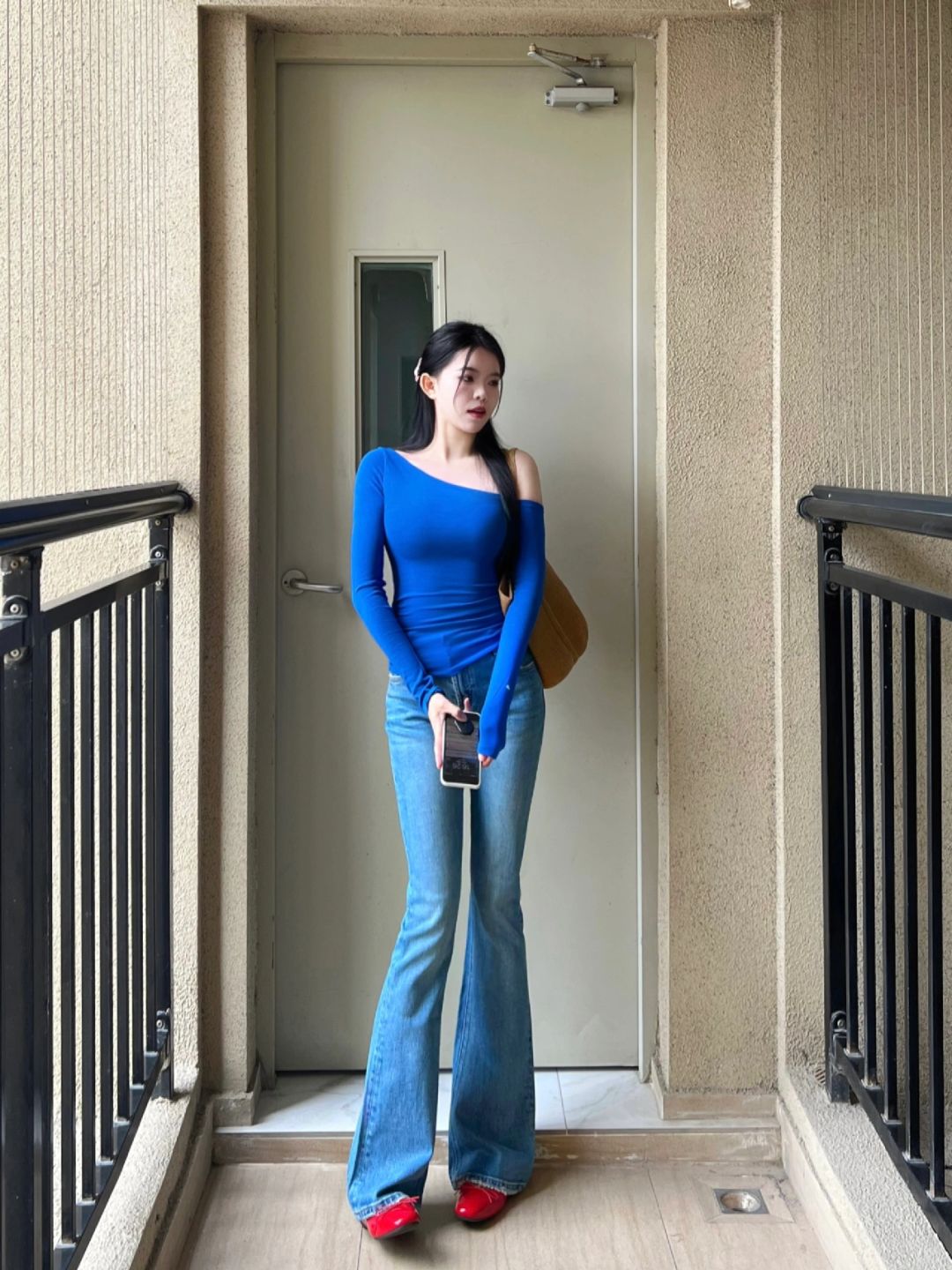 💙蓝色这样穿！泰！显白！了吧！