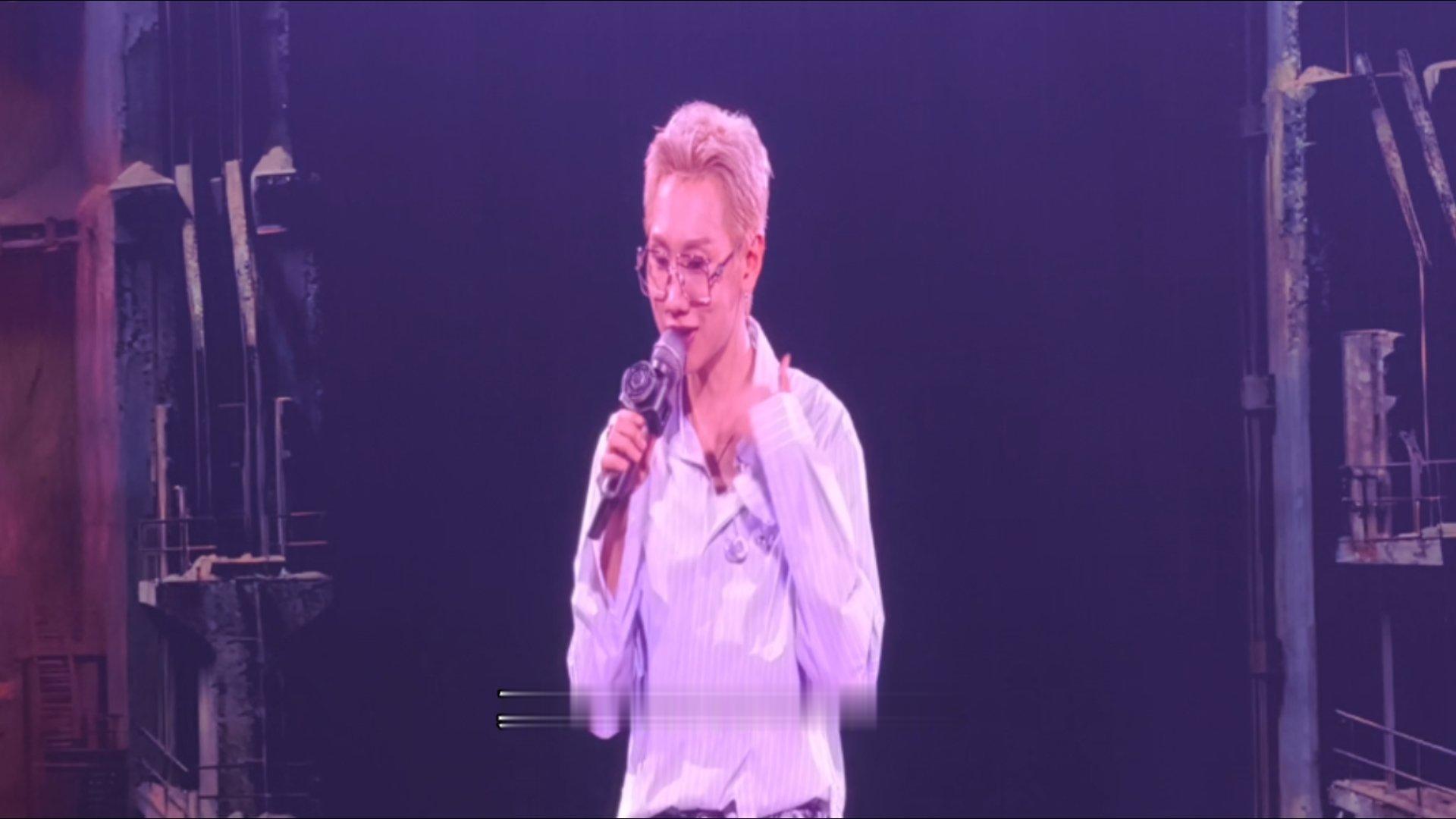 哈哈哈哈小泷泷突然“抽筋”了吗 