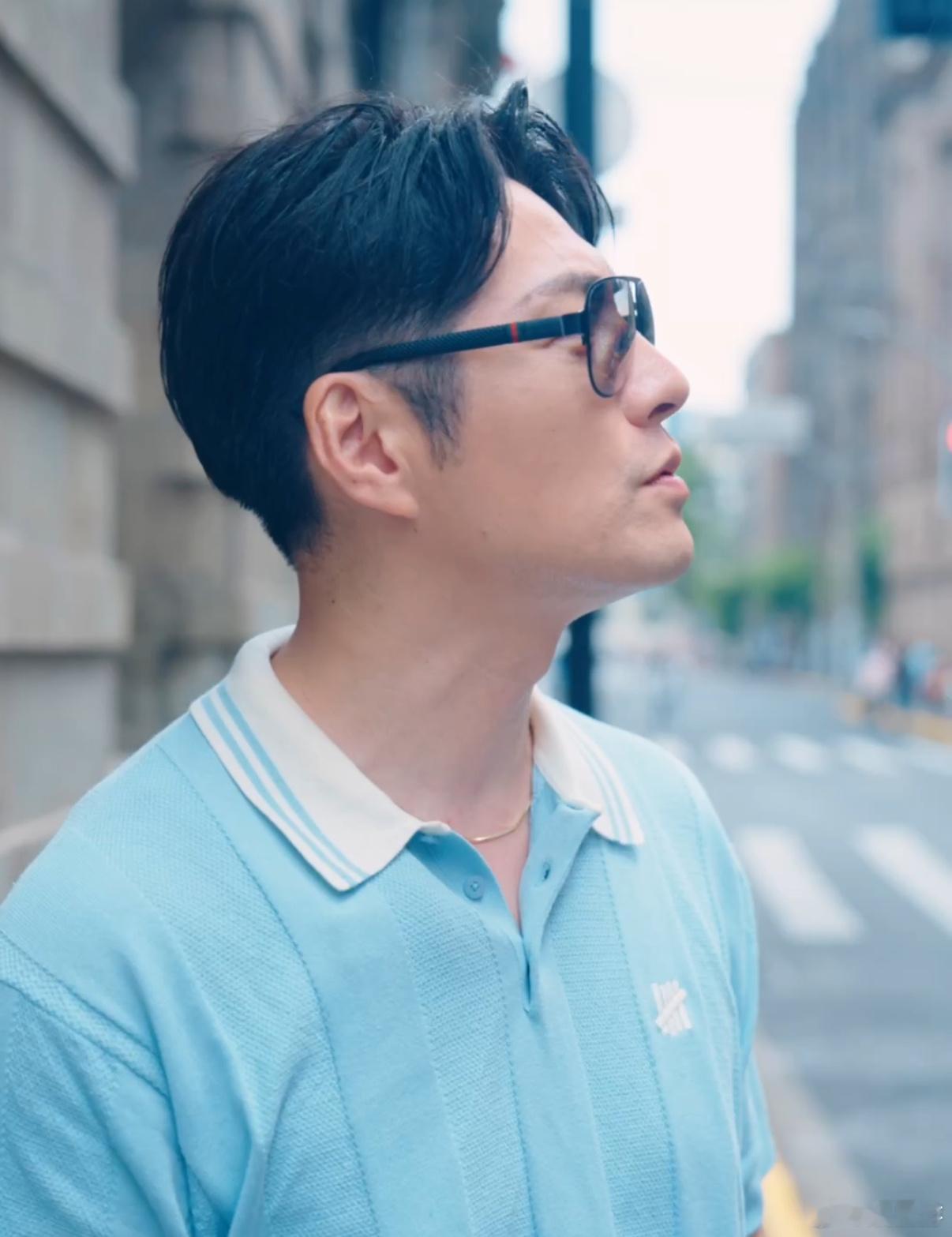 还以为是严屹宽的车技又提升了严屹宽爱凑热闹的一生 本以为是严屹宽的车技专场，结果