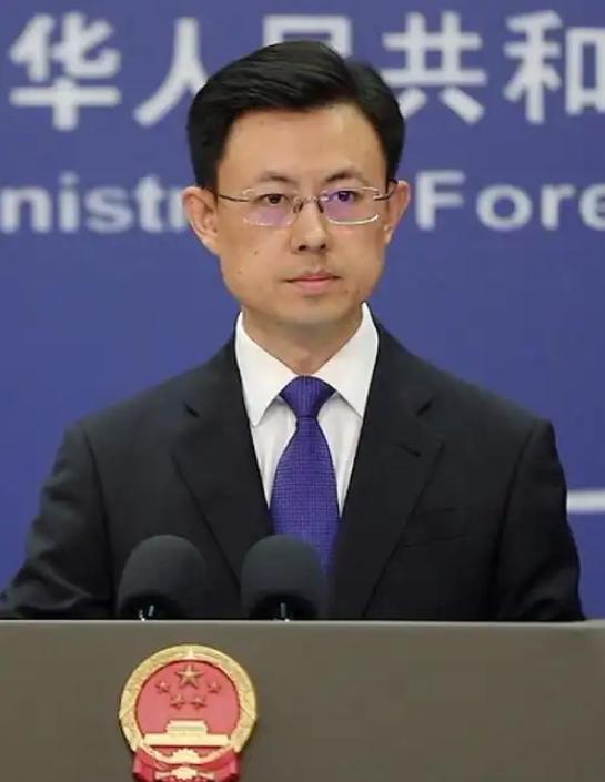 就在刚刚，
中国外交部正式宣布，

1 月 28 日，中国外交部正式宣布：亚太经