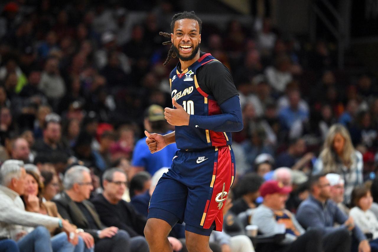 骑士距离交易不远了！战绩下滑太大，多名主力球员状态差，尤其是加兰和亨特！

1，