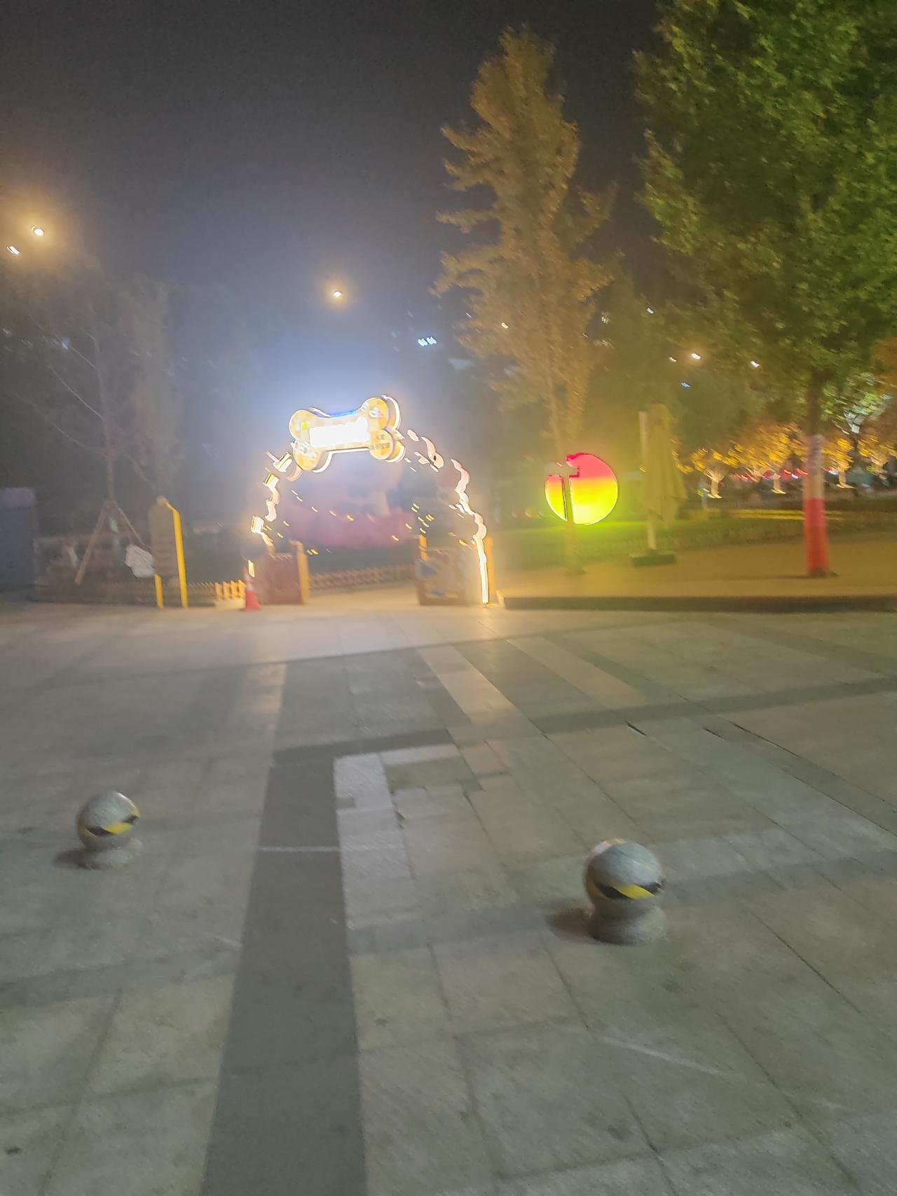 肺都有点气炸了！
欧盟竟然来拿中国推广普通话说事！
刚看到一篇文章说欧盟：禁止中