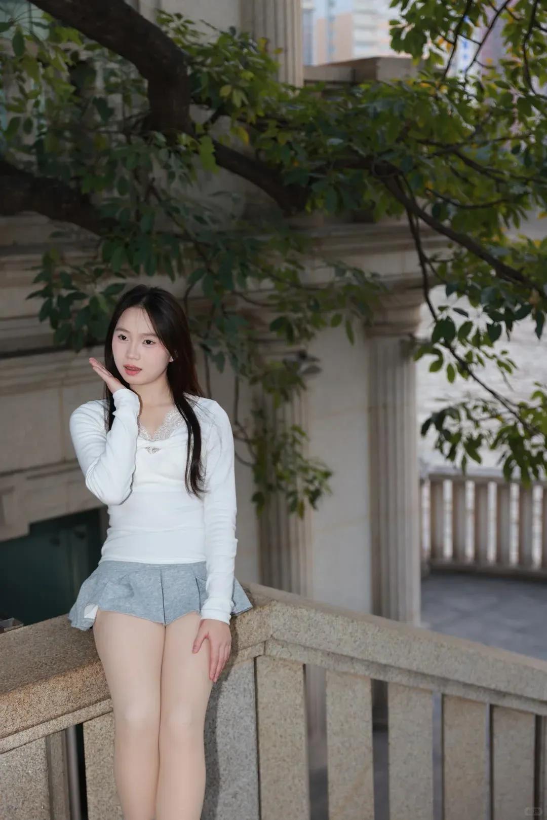 如果吻她一下会穷三年，但你愿意吗