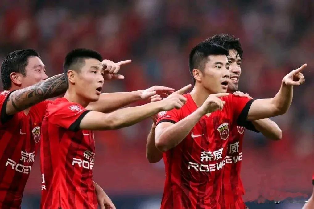 这能怨球迷质疑吗？关键是李帅受伤的不是时候，康复的又不是时候。间歇期前最后一轮生