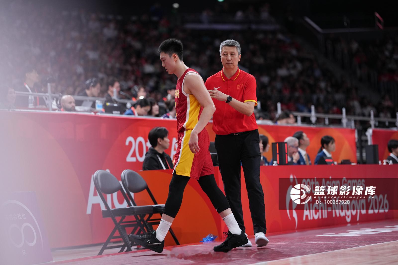 中国男篮vs日本男篮亚运会[超话] 中国男篮还有与伊朗的铜牌战，9月20日下午1