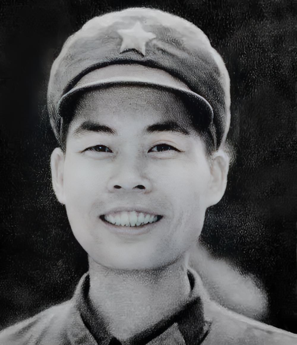 1958年，志愿军撤军前，黄继光弟弟黄继恕在朝鲜战场上完成了一件让所有人动容的事