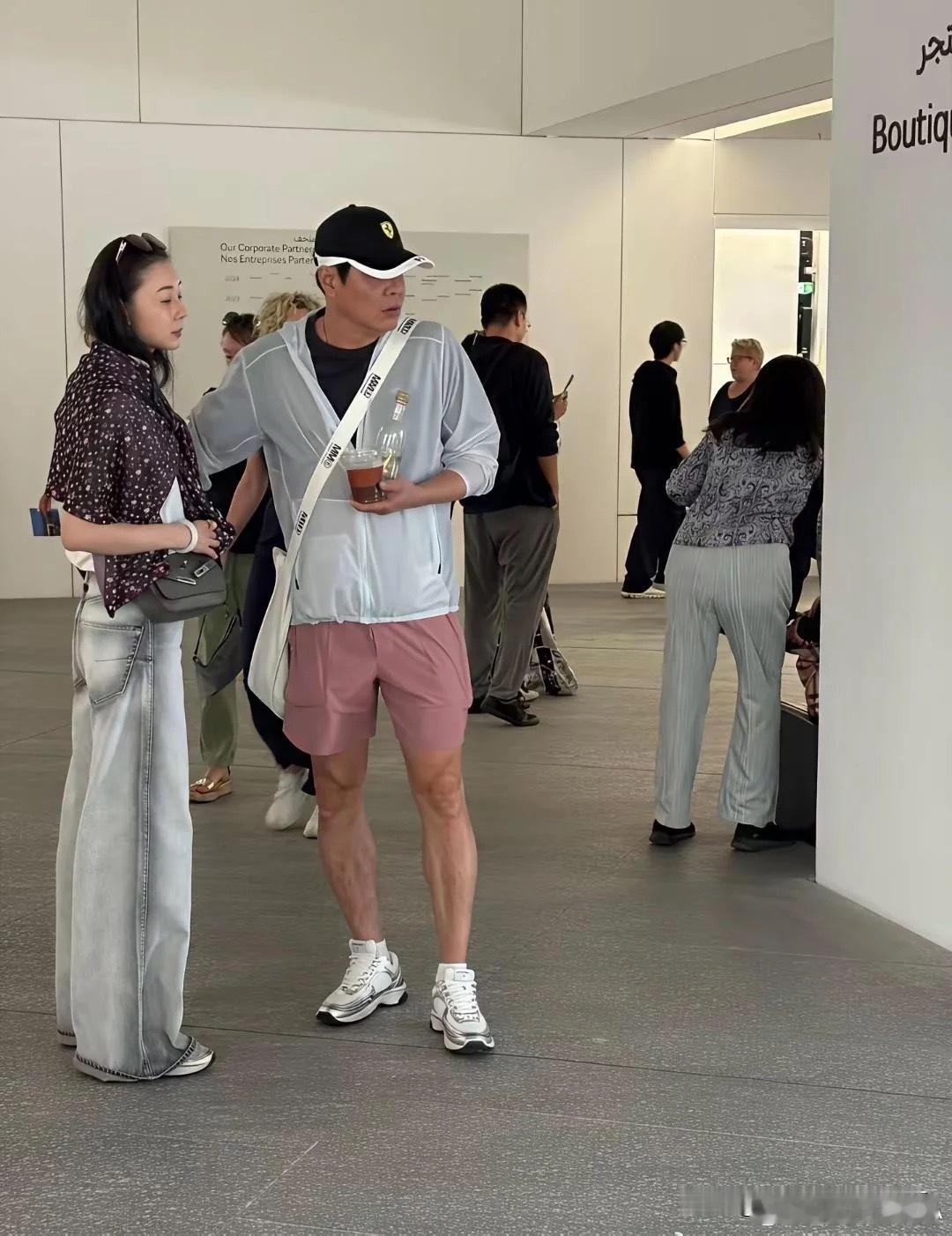 老天呐，差点没认出来 