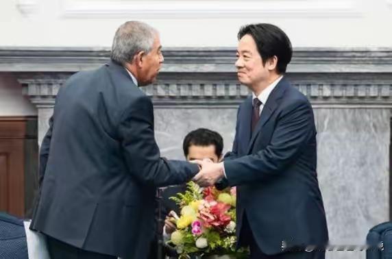 突破底线！以色列公然勾连“台独”，性质远超美方擦边操作
 
全世界没想到，以色列