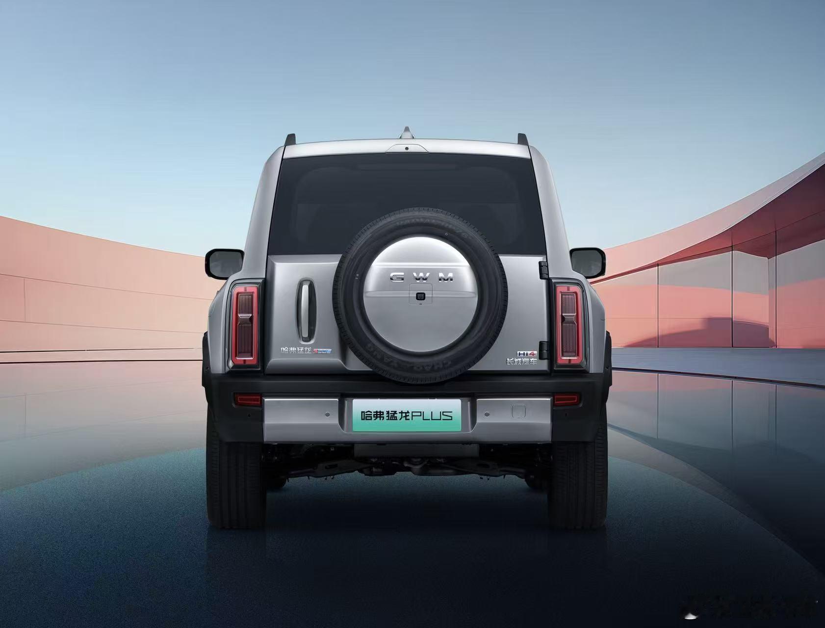 哈弗猛龙PLUS定妆照正式出炉，磅礴大体量搭配纯粹方盒子造型，气场与力量感拉满，