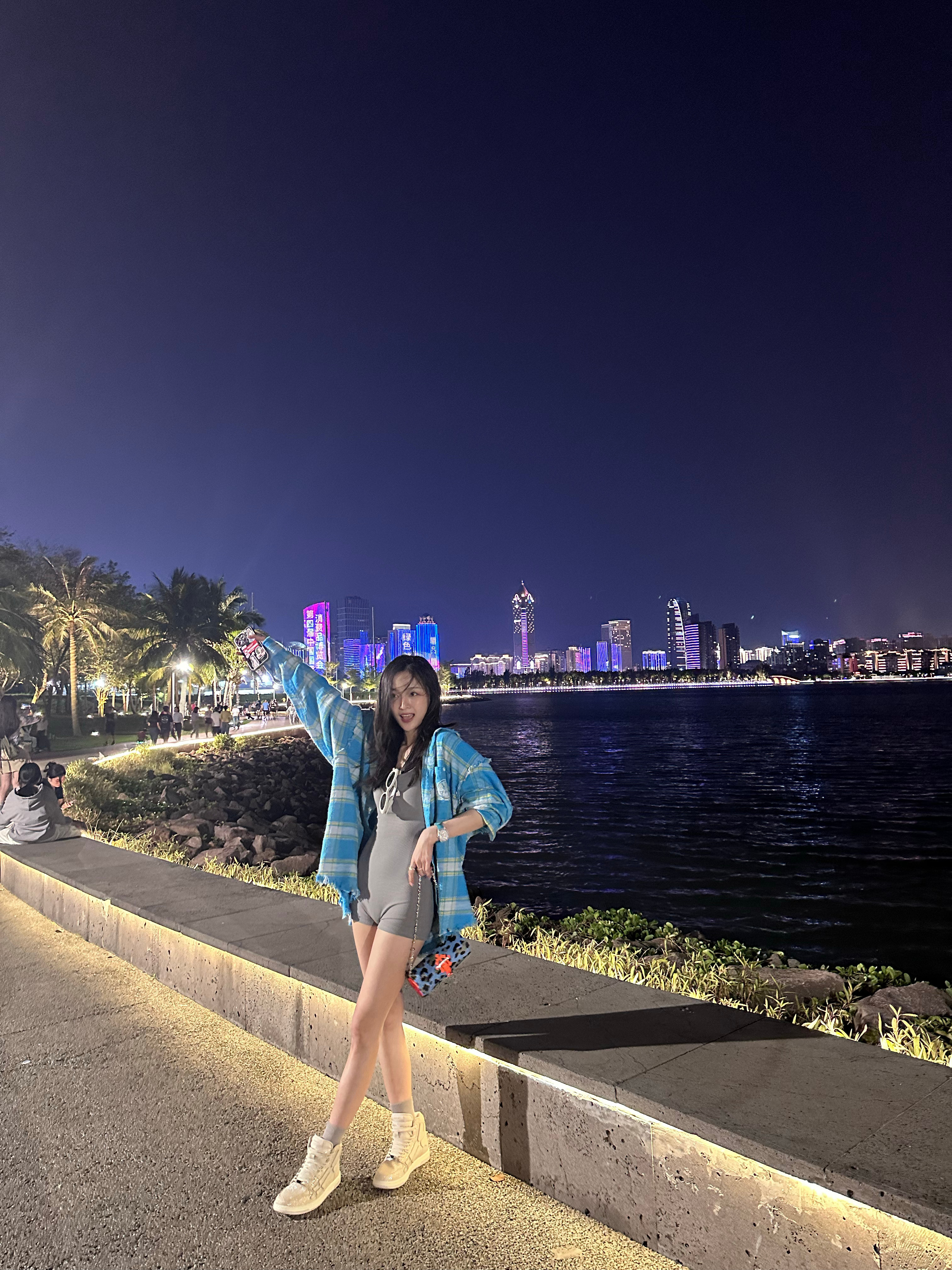 吴宣仪 🏙️ 城市夜景街头随拍live生图 ​​​