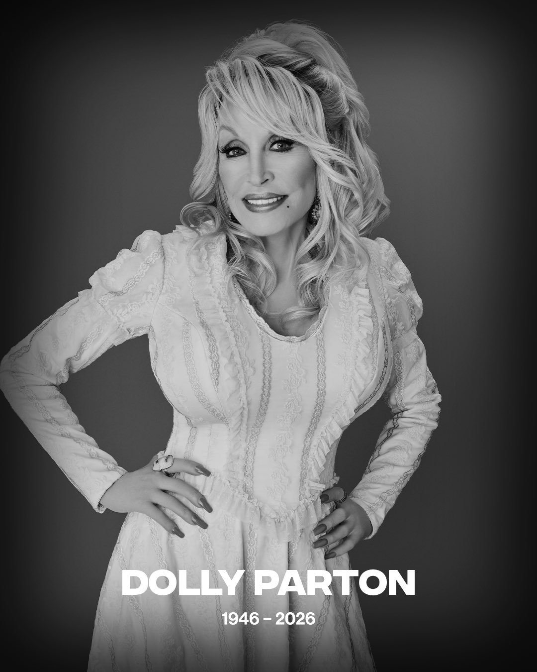 天啊...传奇乡村歌手Dolly Parton去世，享年80岁。R.I.P. [