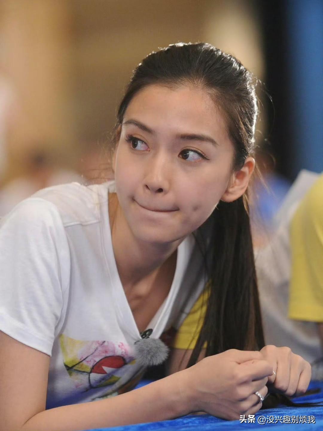 没人能拒绝baby的怼脸照，太好看啦