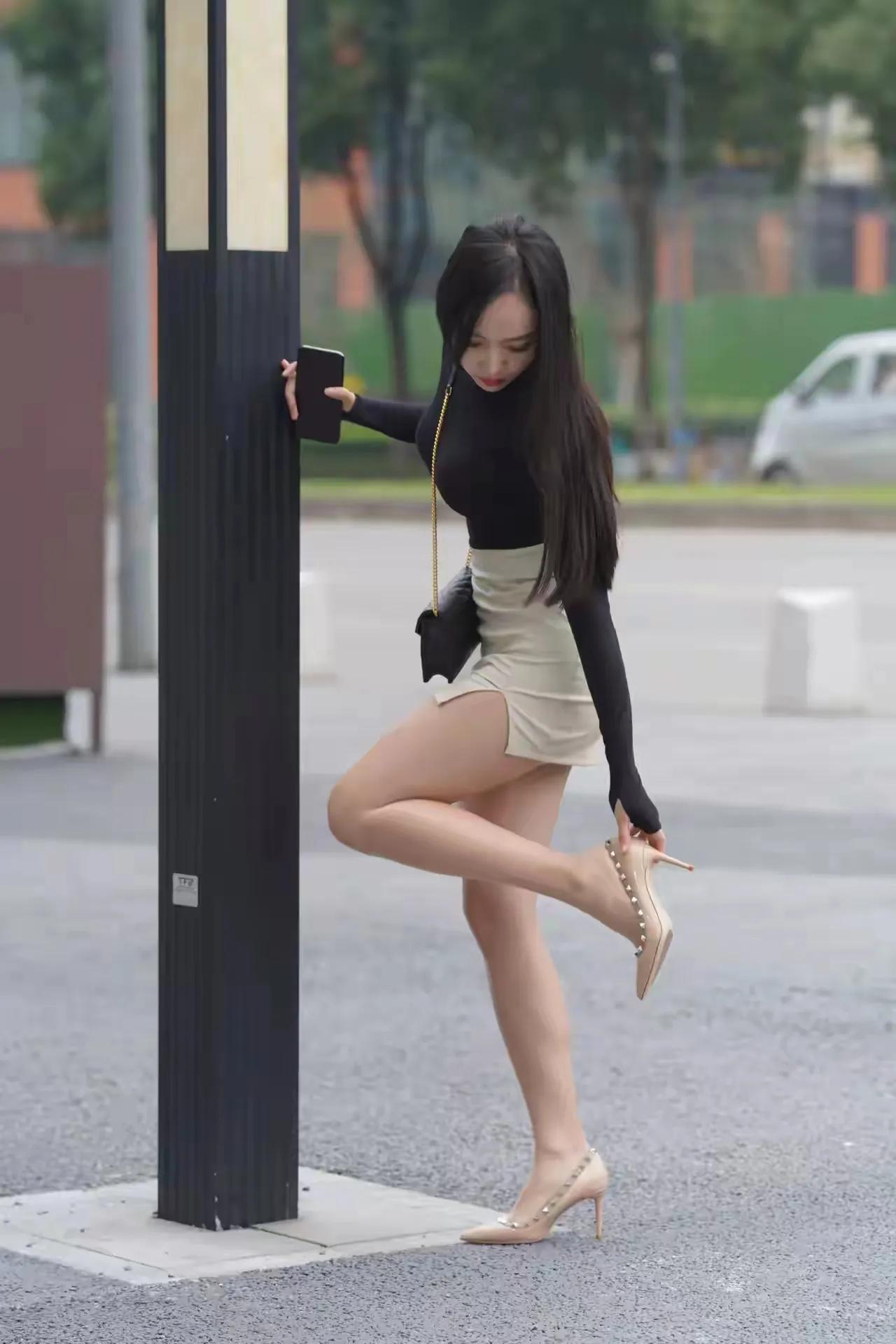 如果生活扛不住 别硬抗 搬过来跟我住包吃又包住[宕机]#分享美女＃# #今日份美