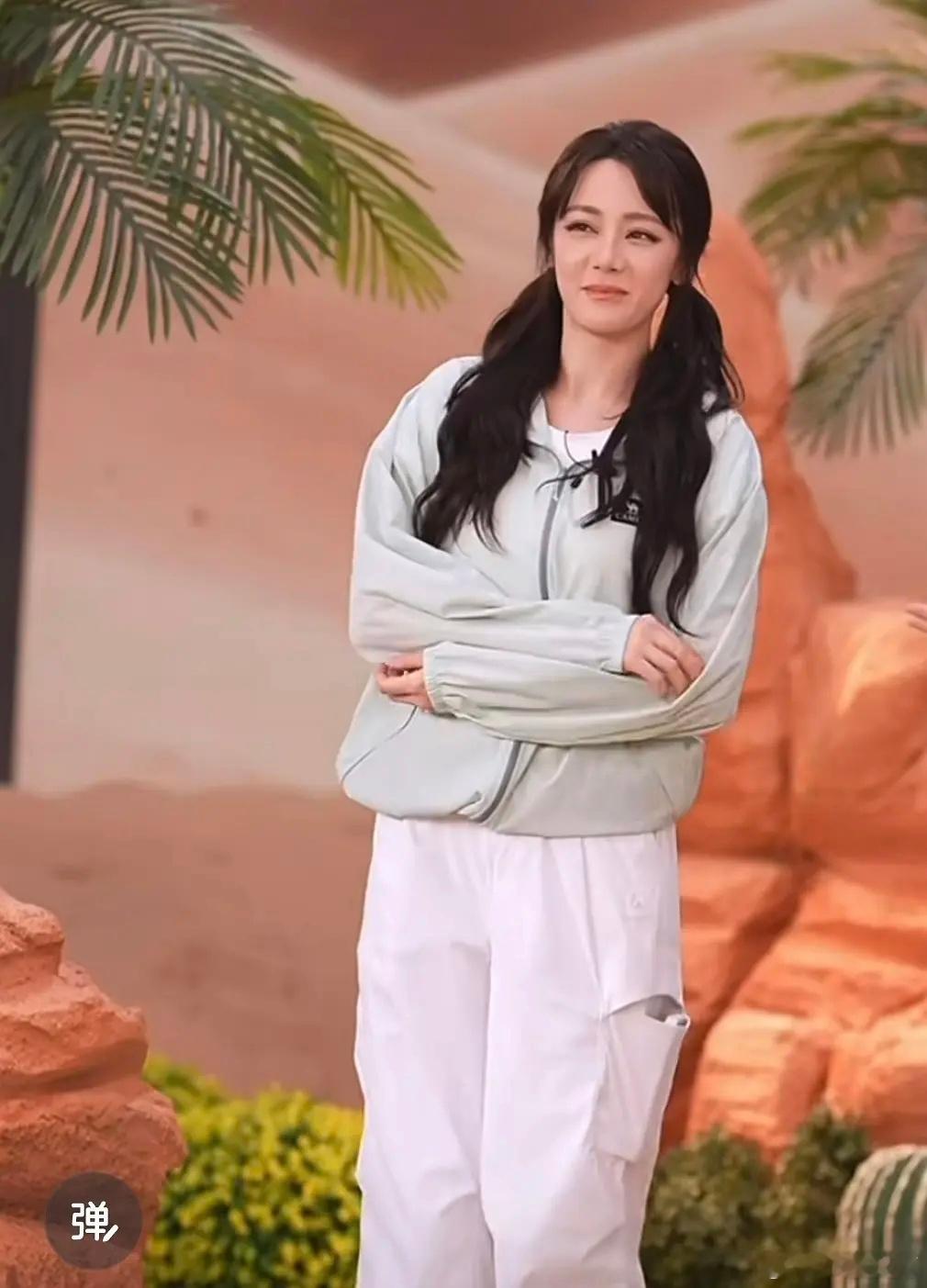 迪丽热巴是经历了什么 怎么成这样了 