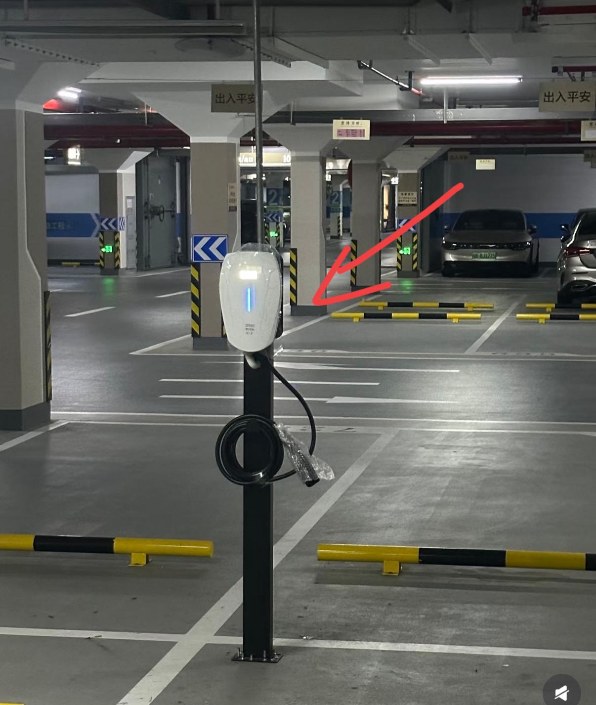 4月1号新规一出，

燃油车车主直接懵了！

谁能想到，公家单位居然要被强制改造