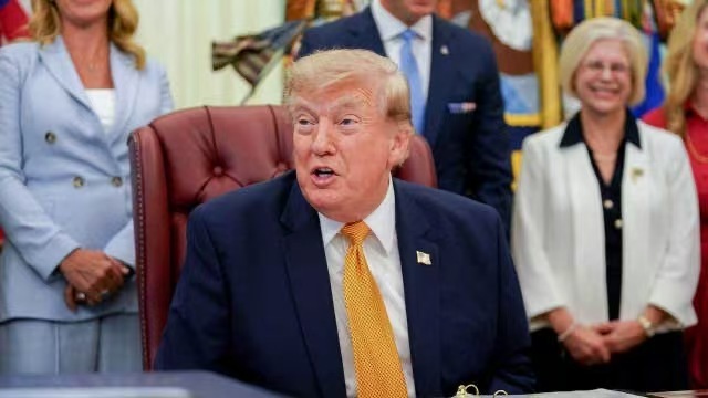 特朗普称正在给伊朗最后的机会美伊冲突福克斯新闻消息， 美国总统唐纳德·特朗普周一
