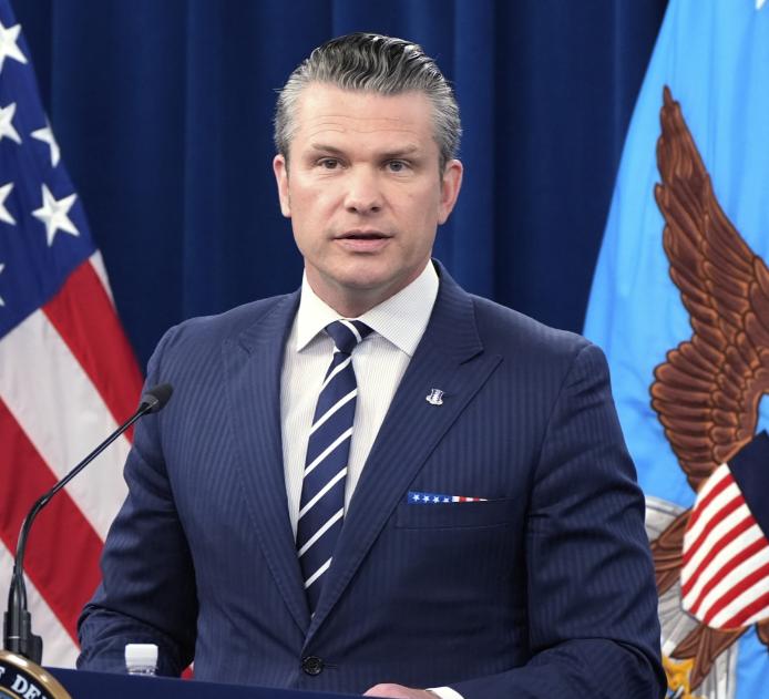 针对台湾问题，摊牌了！美国国防部表态了。没有任何含糊其辞，没有任何缓冲余地，美方