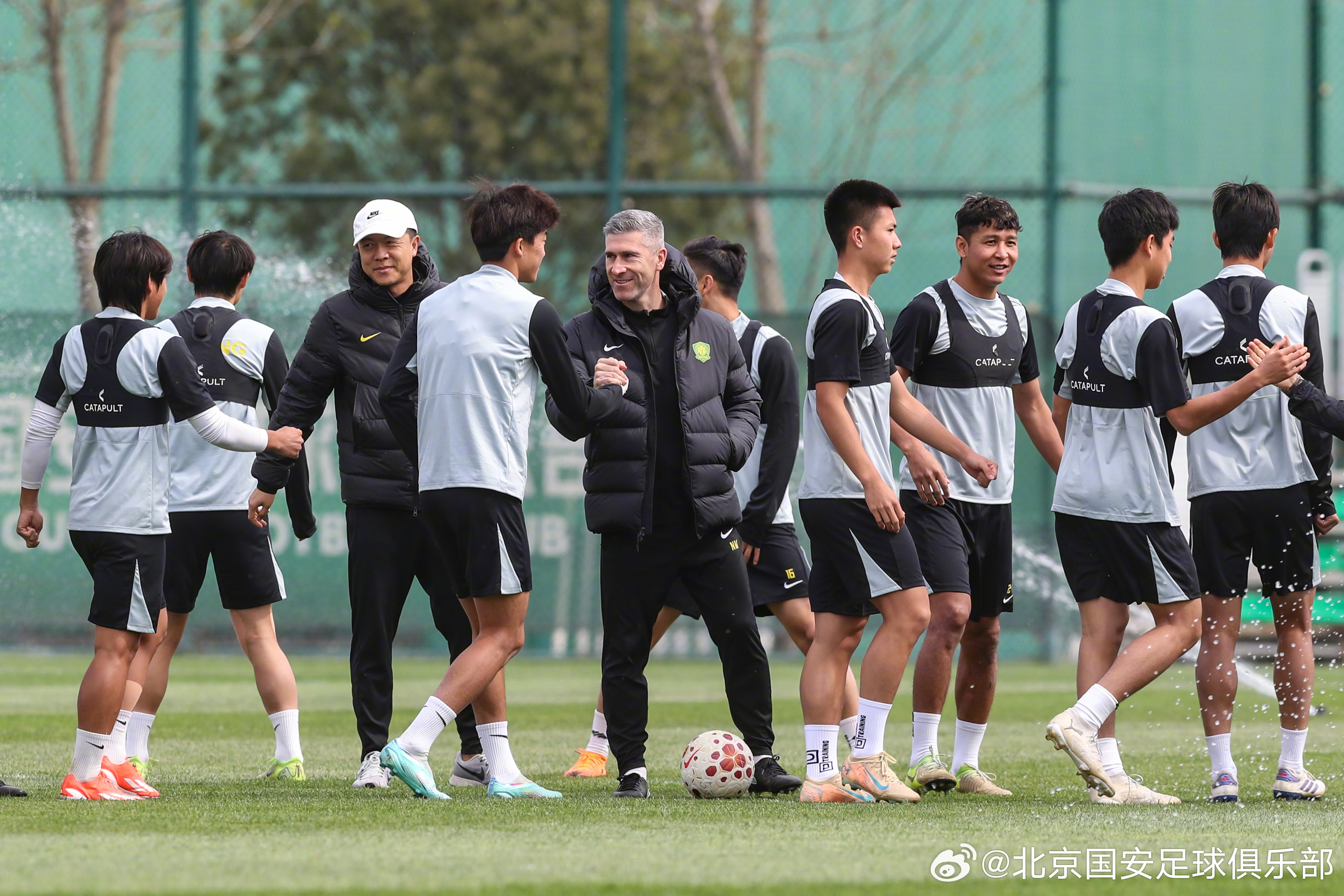 全力以赴 💪💪💪北京国安