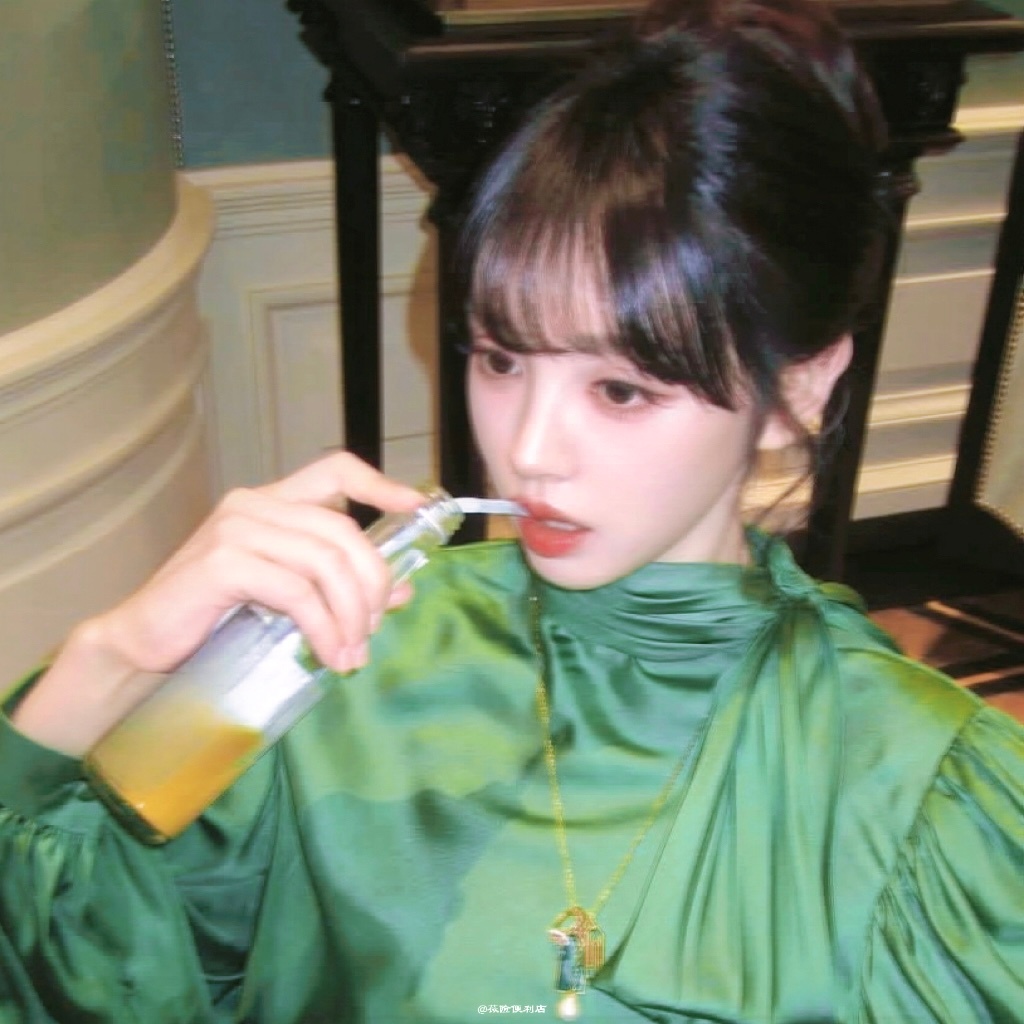 🧱👍🍼抽两个10抽ccl直接填你地址要求：田曦薇唯粉 超话等级＞517号抽