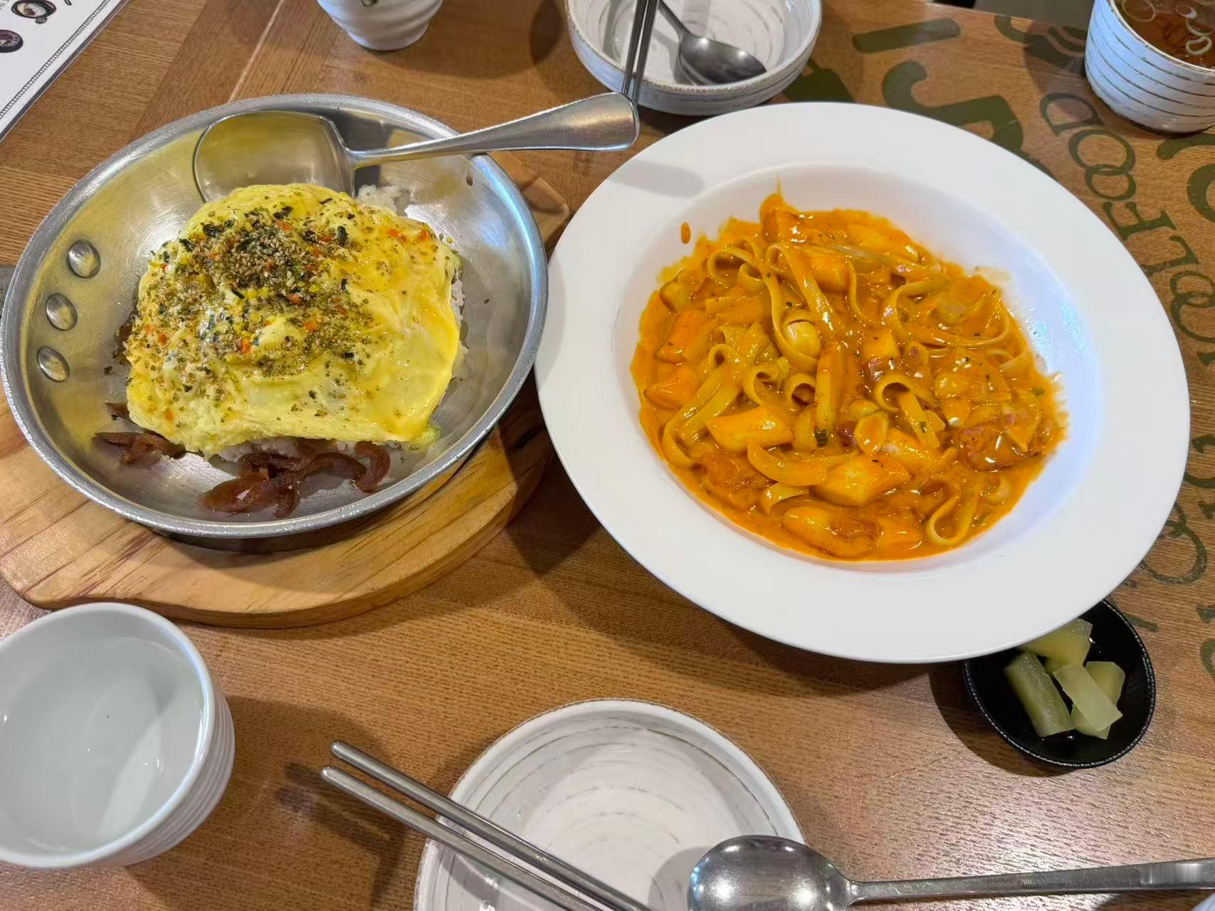 和好朋友一起就是干饭，干饭 