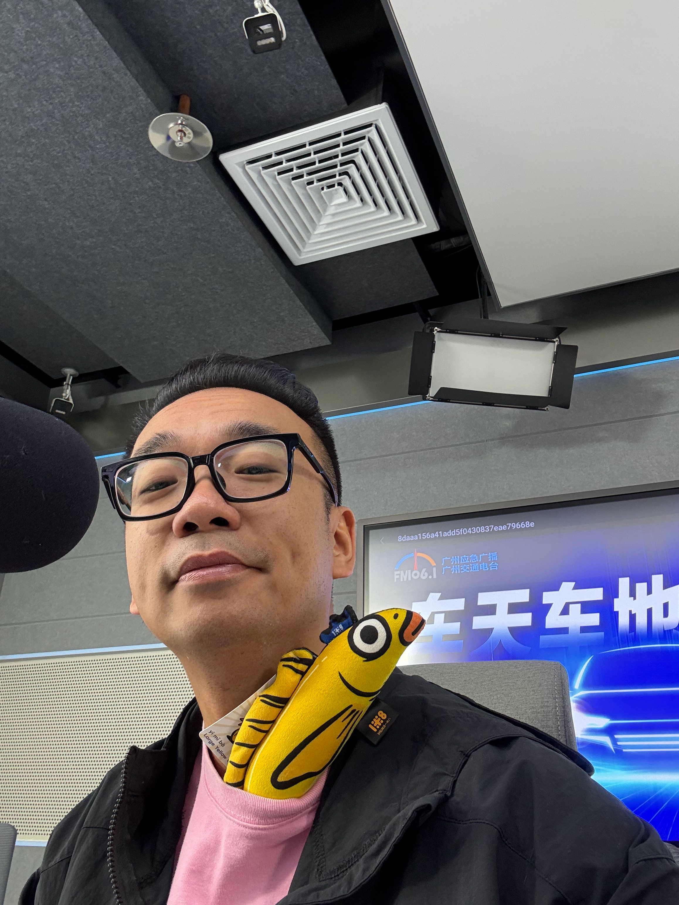 她们说我像蟹佬？ 