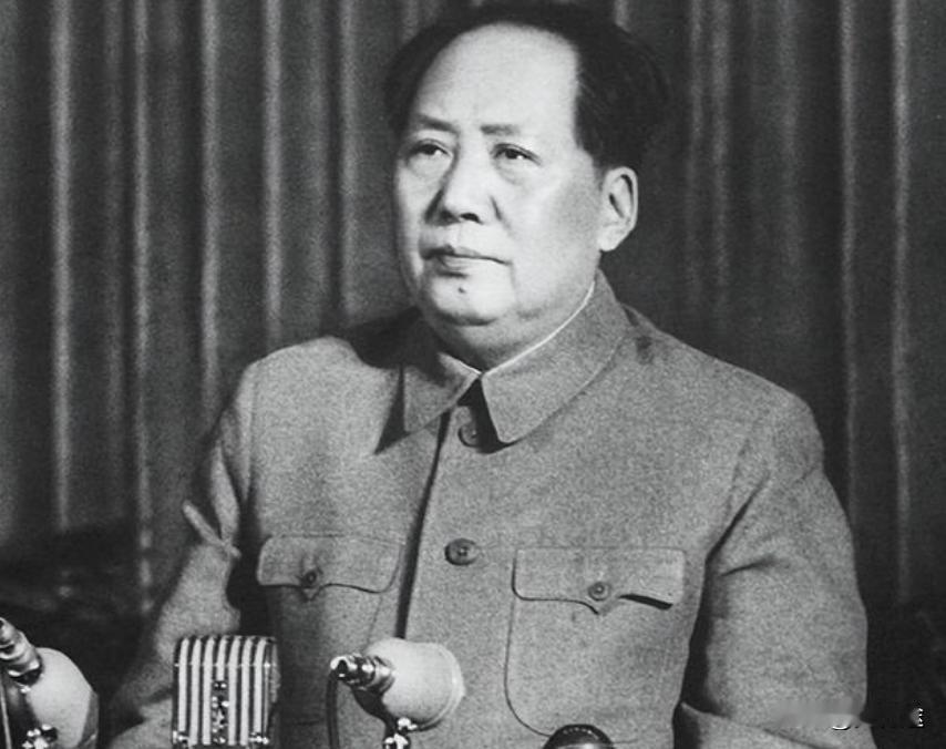 国际法怎么定的？还是伟大领袖毛主席伟大啊！


那时候的中国，刚刚站起来。
19
