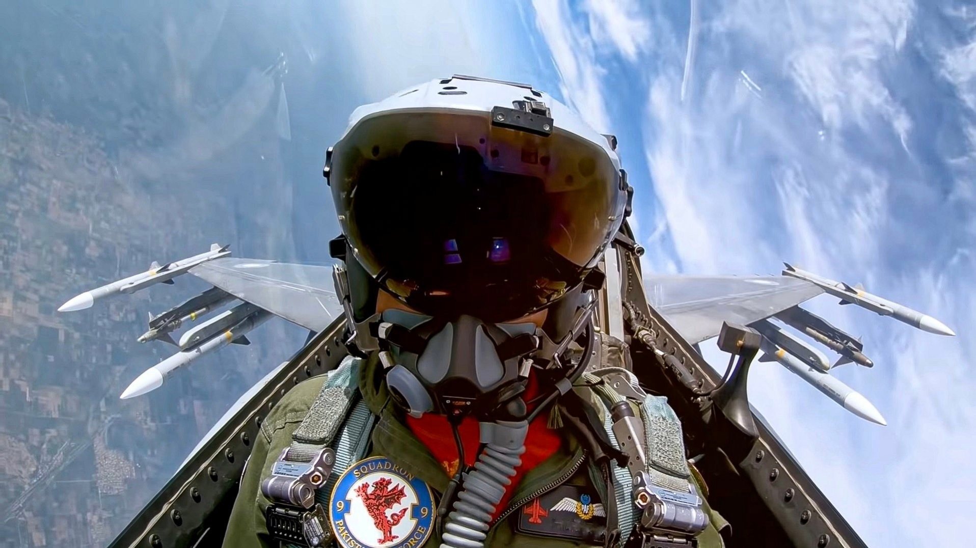 巴空军F-16战隼执行CAP任务。 #武器装备# ​​​