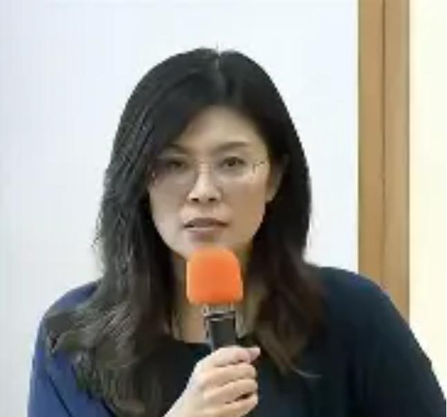 发现一个很奇怪的事情！蔡正元、赖岳谦、邱毅、张安乐，台湾政论四大剑客，出奇一致的