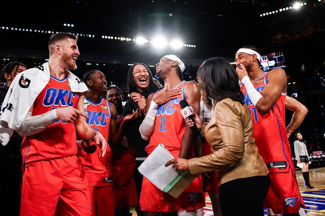 说实话雷霆的氛围真好 