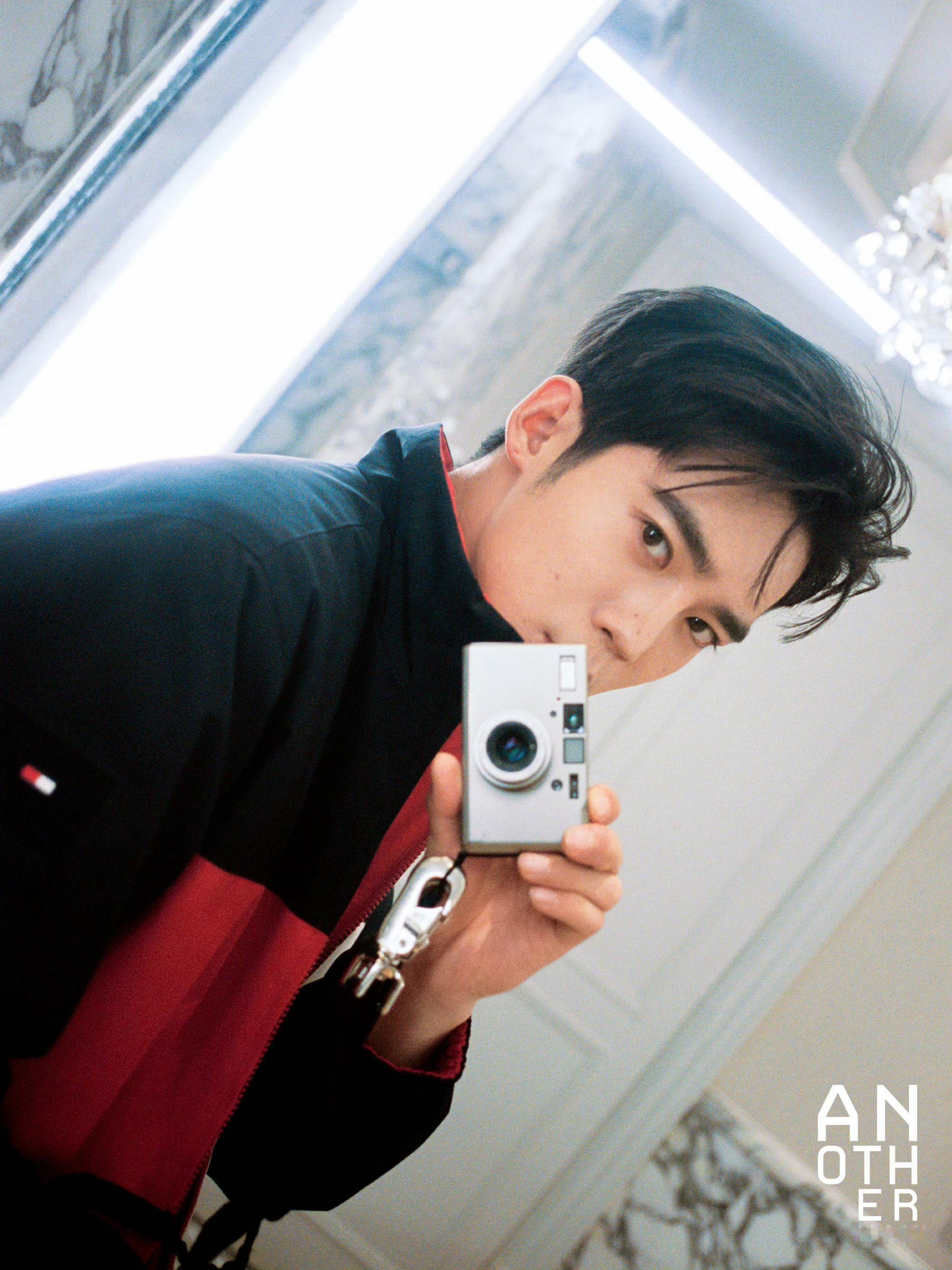 于适✖️Another Man 中文版09/10月合刊封面于适AnotherMa
