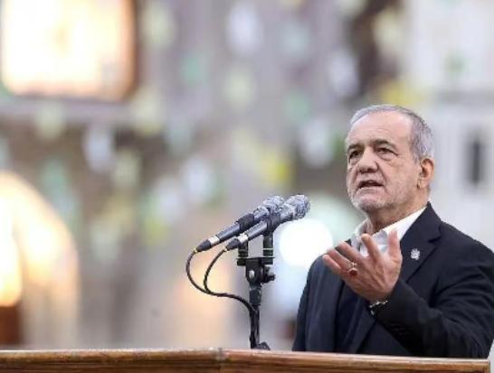 一个民族连死都不怕，还有什么可怕的？
 
特朗普扬言一夜之间把伊朗从地图上抹去。