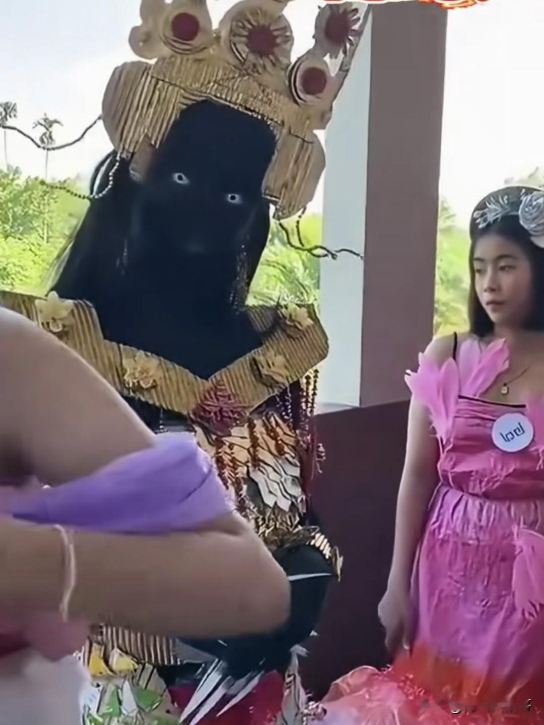给黑人拍照最忌讳逆光