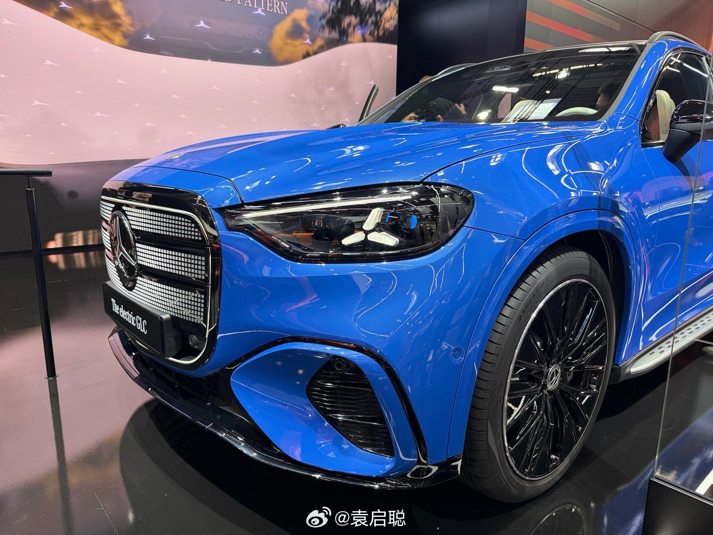 可以预见，小改款S，也会是这套设计，实车的确比照片好很多。 ​​​