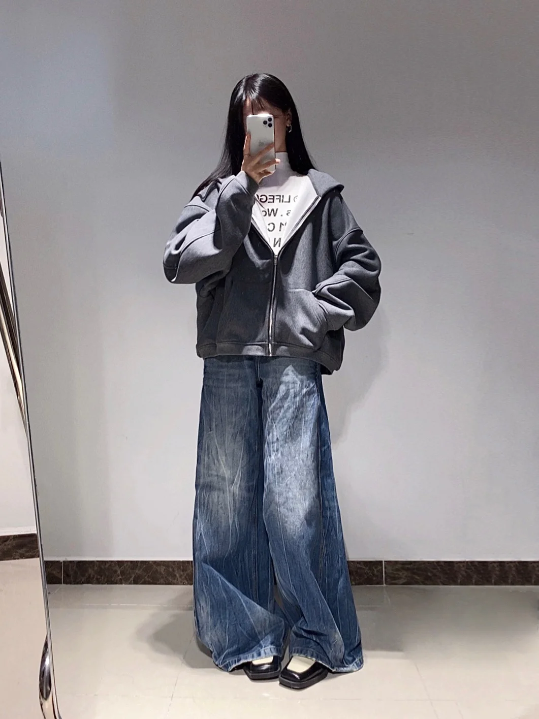 ₊˚  𝚐𝚛𝚊𝚢 ₊⁺★