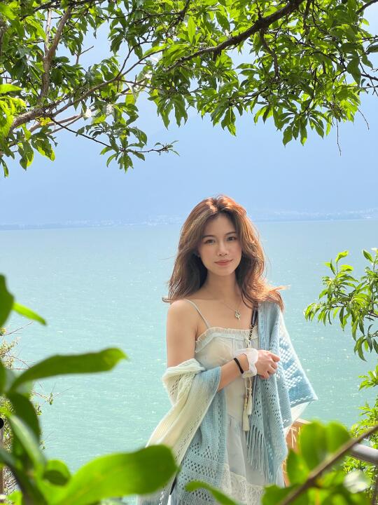 我在有风的地方等你🍃