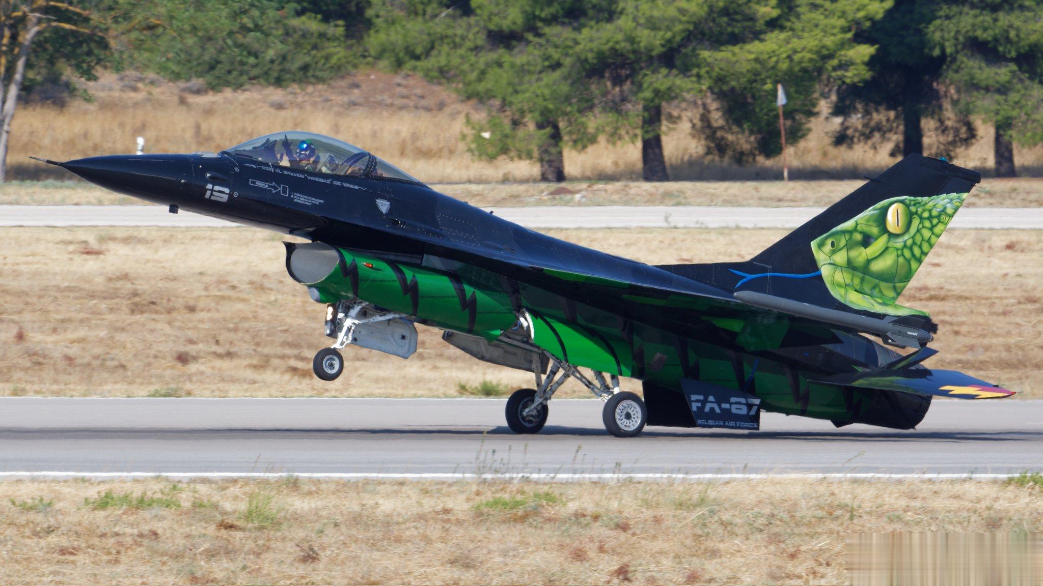 怎么防擦尾？#航空[超话]##武器装备[超话]# ​​​