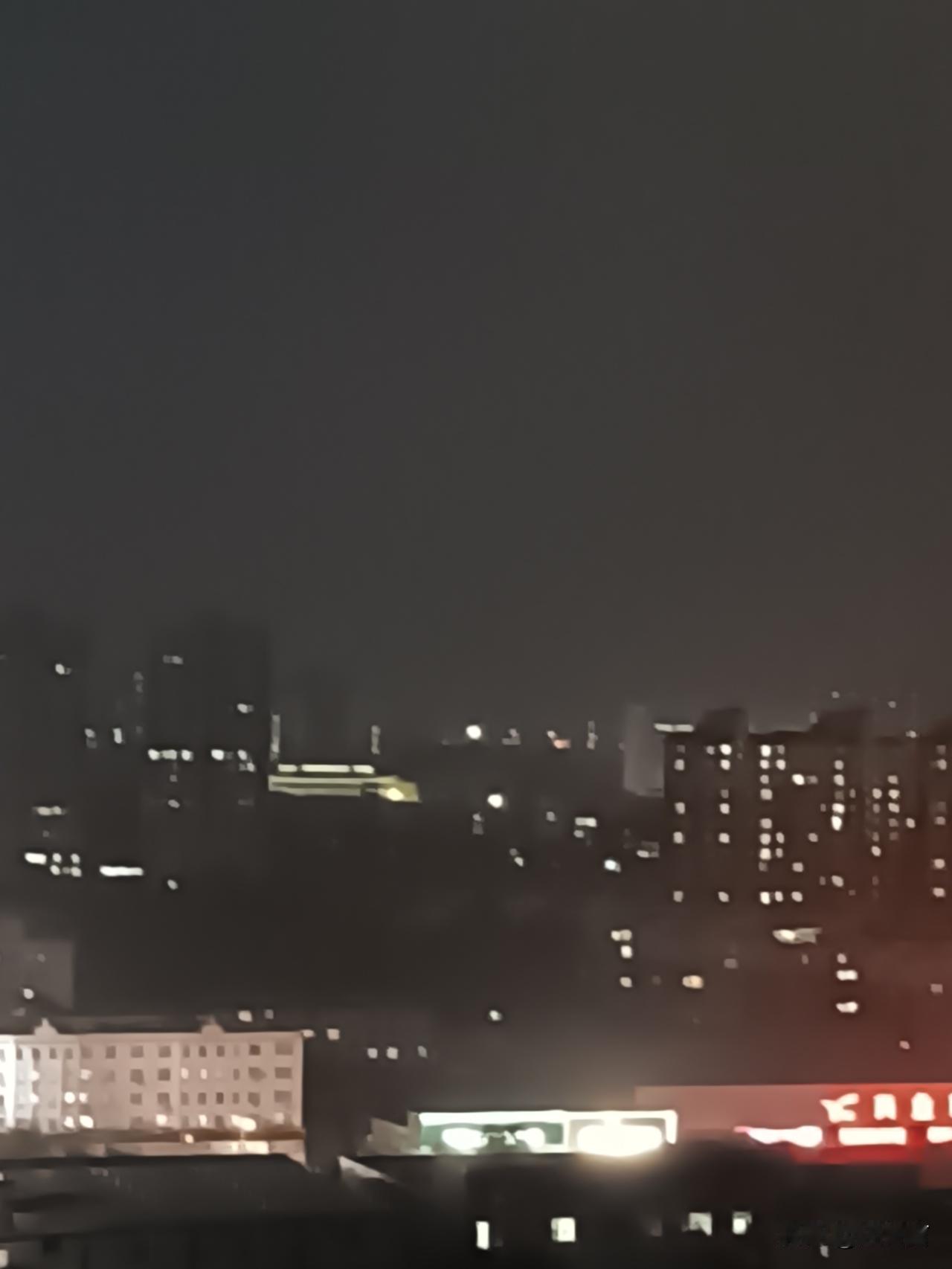 白河之湄   览物之情
（十九）、门前风景雨来佳

9月21日   周一   小
