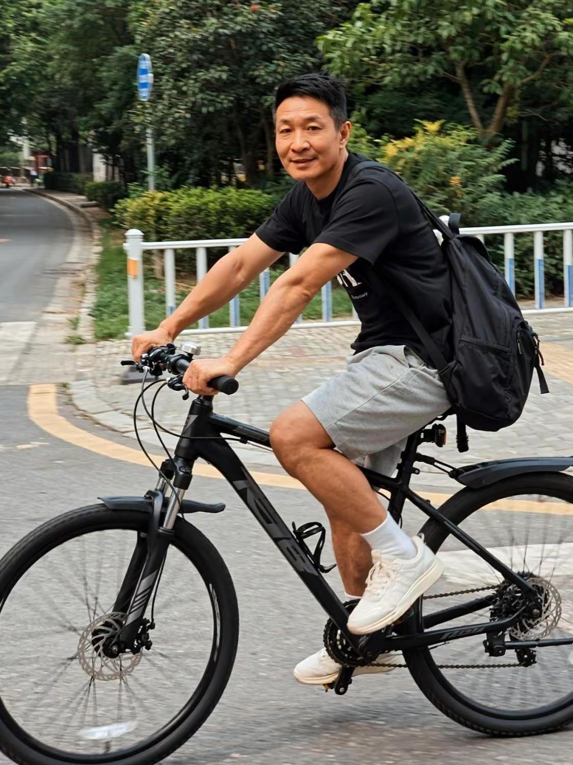 骑车随拍