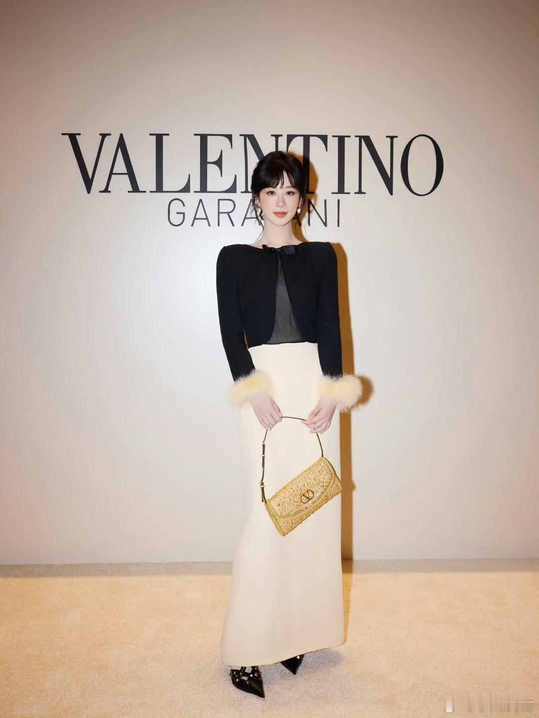 杨紫将登上港版VOGUE封面爆剧🌸以顶级大刊开启崭新的一年杨紫