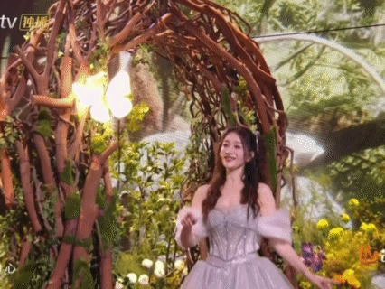 李小冉温峥嵘给AI电影唱OST吧有点意料之外的搭配！声线的风格比较特别，和真人影