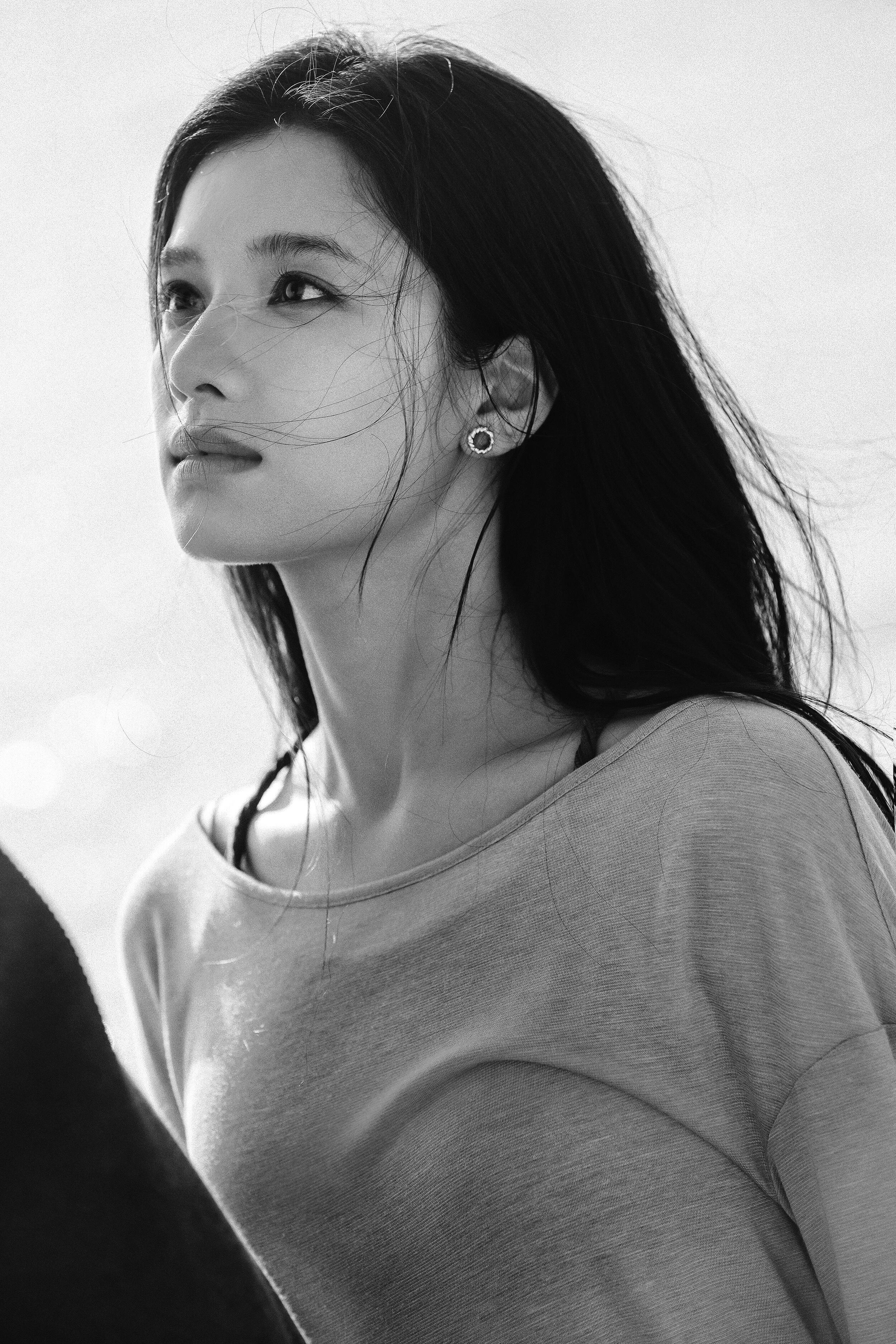 张婧仪熟女的魅力我get到了张婧仪把现偶赛道玩明白了告别朱韵的懵懂纯真，《野狗骨
