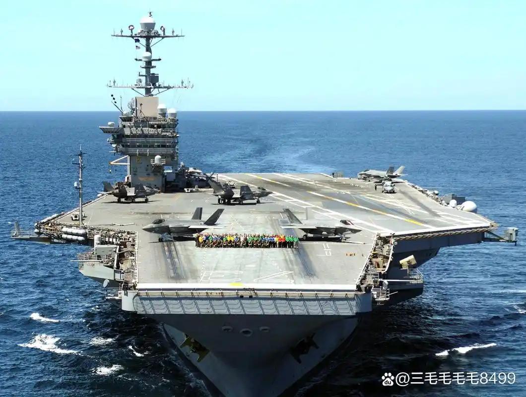 美军“华盛顿”号航母打击群大摇大摆开进南海，以为能震慑谁？结果解放军轰-6K编队