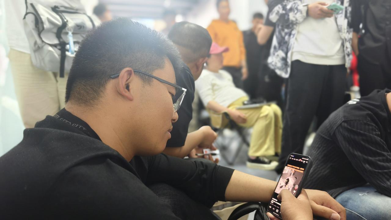 重点项目配套缺位 考试服务失位 
衡水桃城无人机CAAC考点孕妇考生苦等近六小时