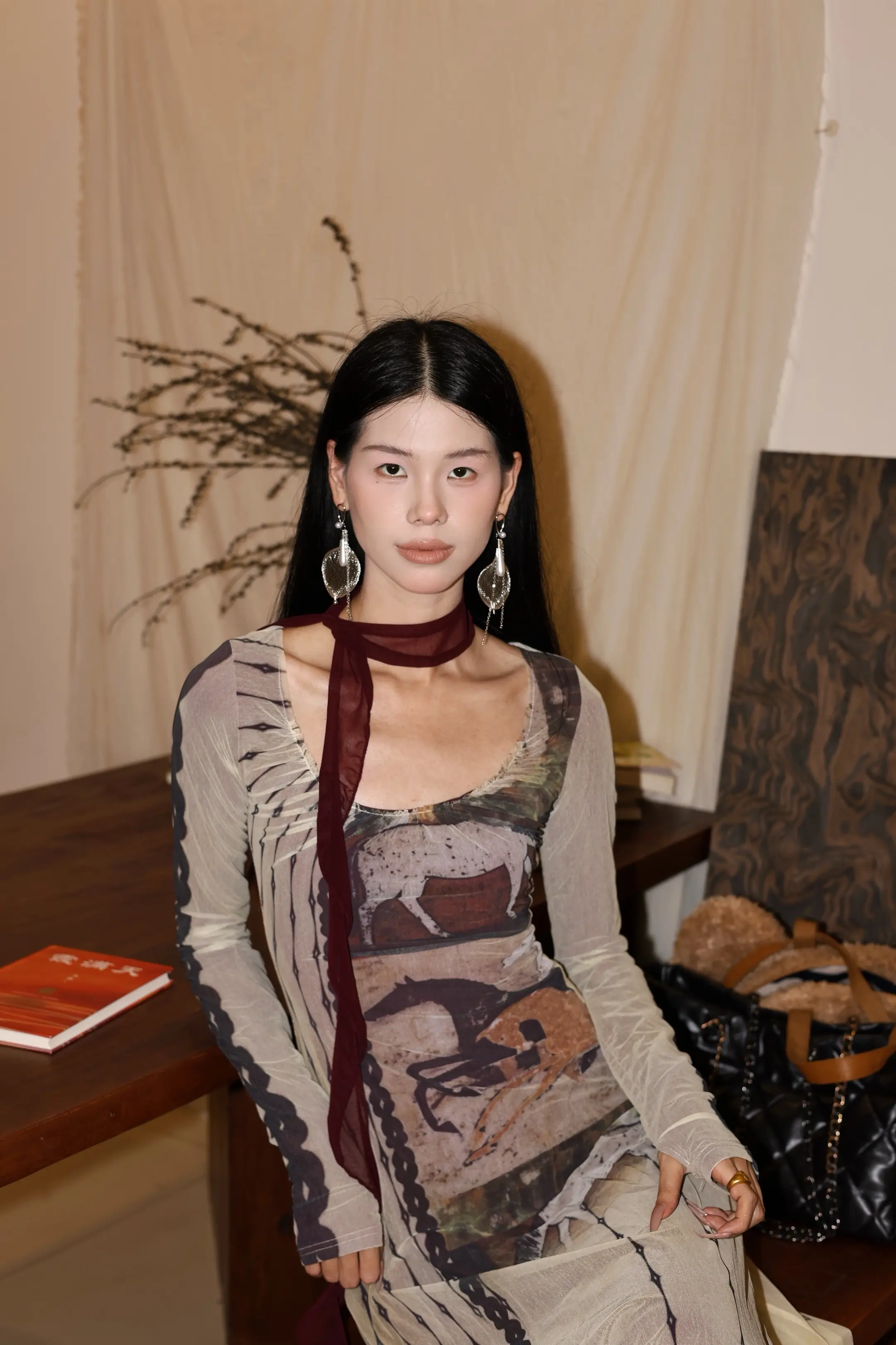 我知这世界，本如露水般短暂